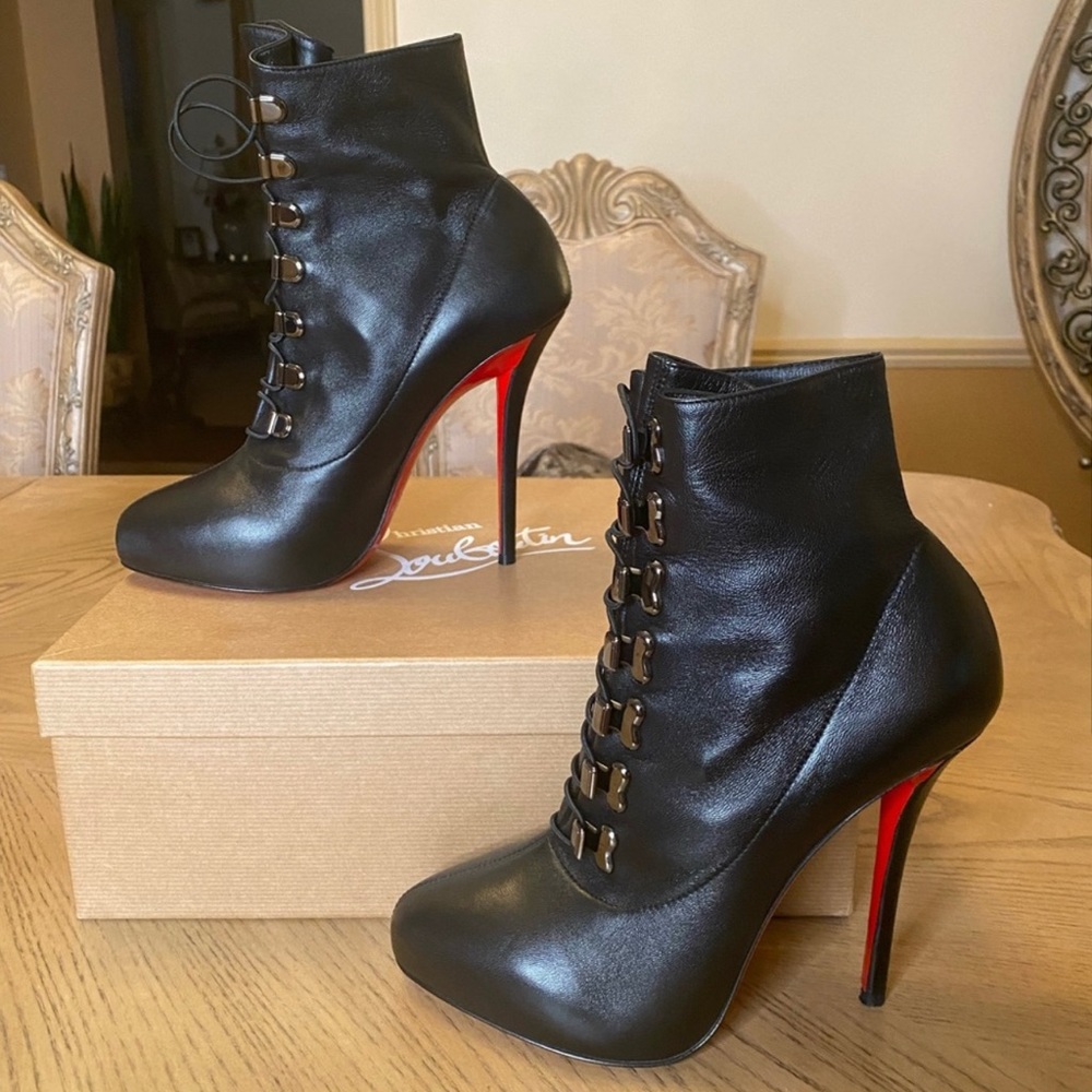 Sold🔥🔥Authentic Christian Louboutin Boots